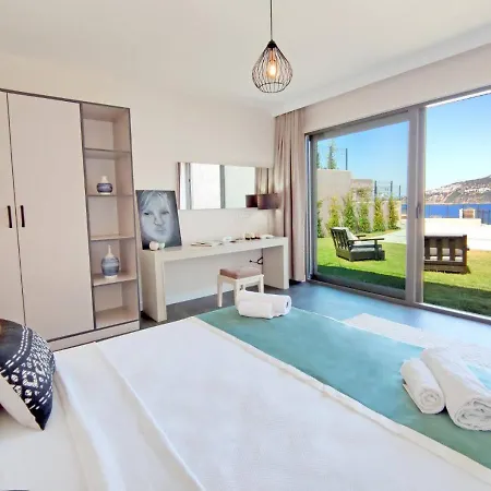 5 Bedroom Luxury With Private Pool And Private In Bodrum-gumusluk 2 Villa *
